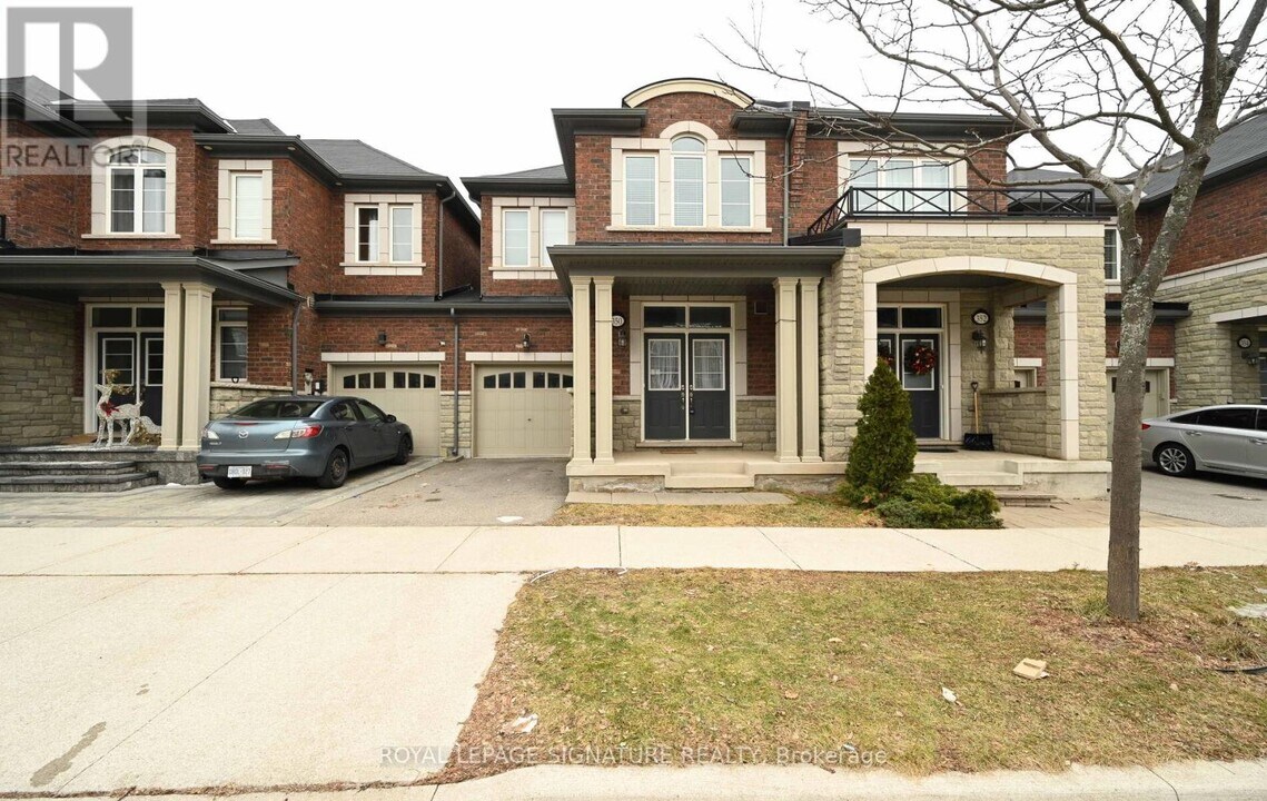350 Leadwood Gate in Oakville, ON - Building Photo