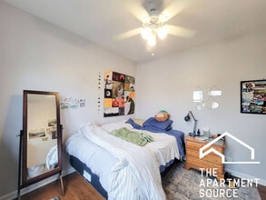 3700 N Sheffield Ave, Unit 204 in Chicago, IL - Building Photo - Building Photo