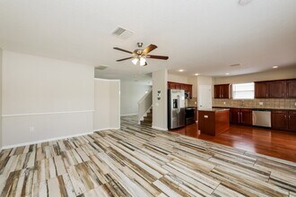 12661 Evington Point Dr in Riverview, FL - Building Photo - Building Photo