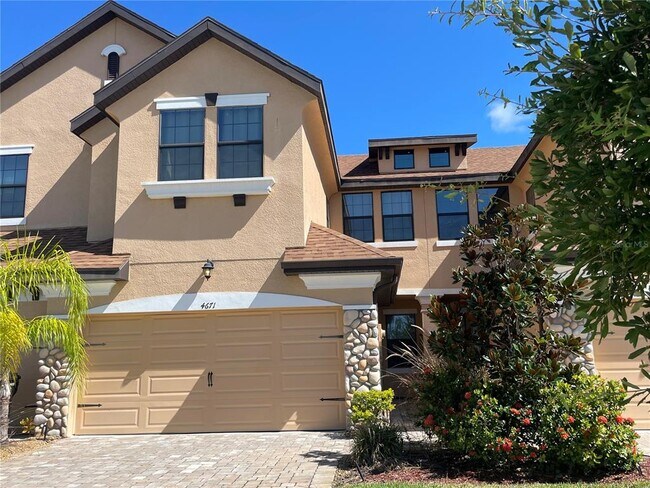 4671 Wandering Wy in Zephyrhills, FL - Building Photo - Building Photo