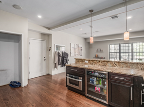 350 W Broadway, Unit 3 in Boston, MA - Building Photo - Building Photo