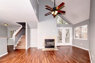 9831 Walnut St in Dallas, TX - Building Photo