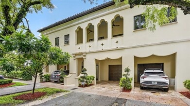 622 Malaga Ave in Coral Gables, FL - Building Photo - Building Photo