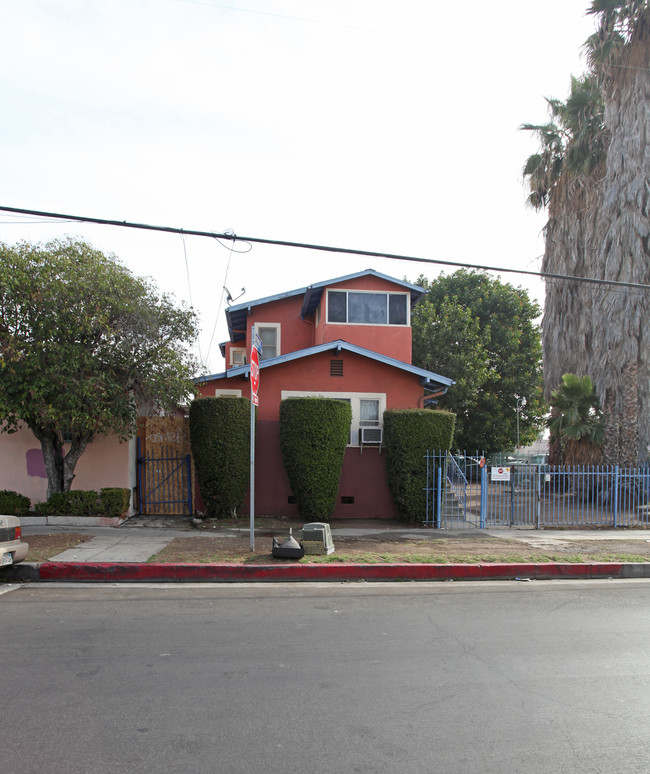 1310 N Serrano Ave in Los Angeles, CA - Building Photo - Building Photo