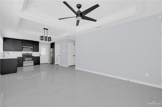 12 Shadow Creek Dr in Weslaco, TX - Building Photo - Building Photo