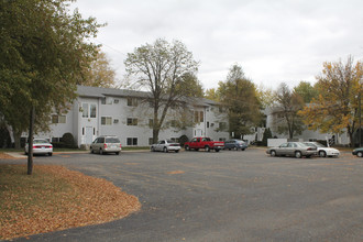 Northline Terrace in Mendota, IL - Building Photo - Building Photo