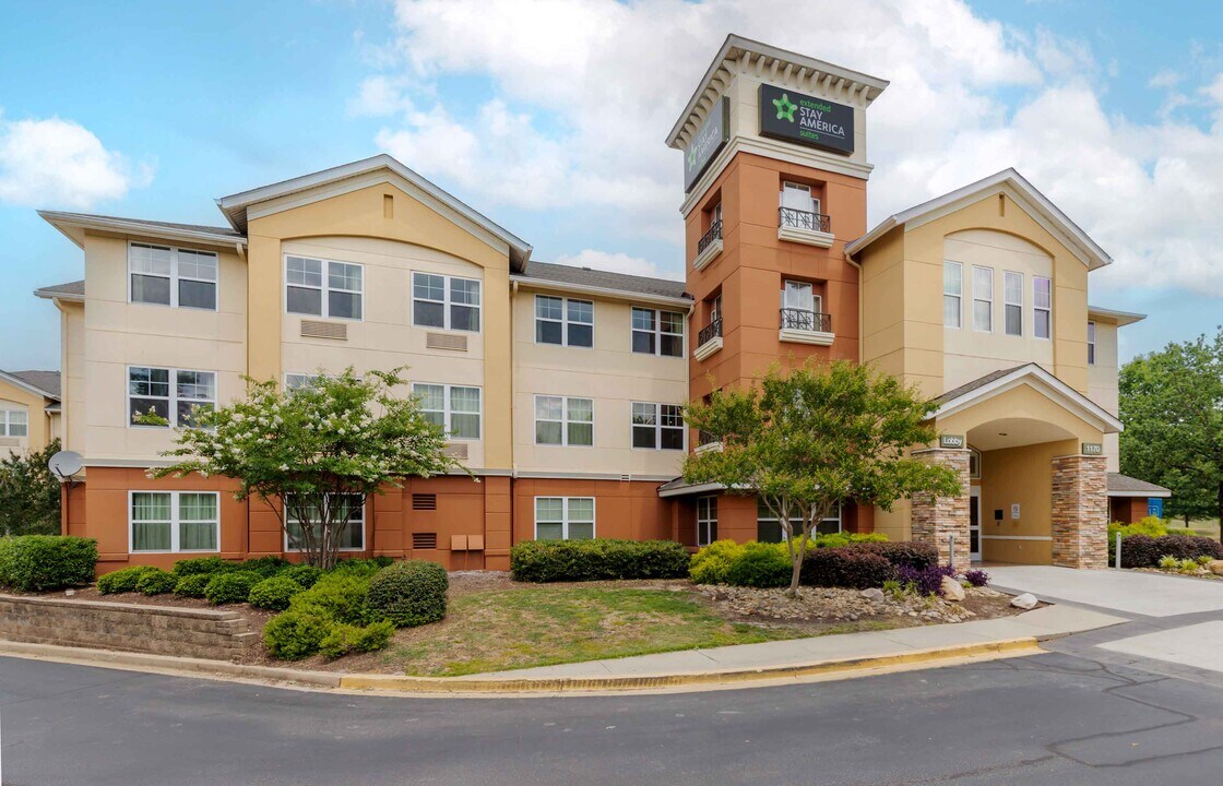 Furnished Studio - Irmo in Irmo, SC - Foto de edificio