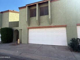 2202 W Glenrosa Ave in Phoenix, AZ - Building Photo
