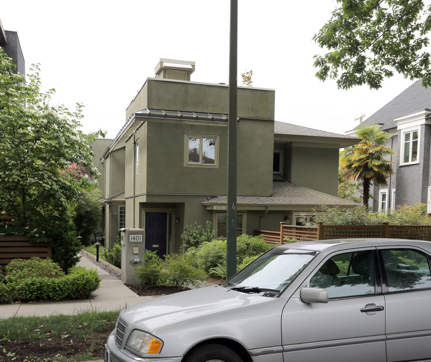 1401 Walnut St in Vancouver, BC - Building Photo