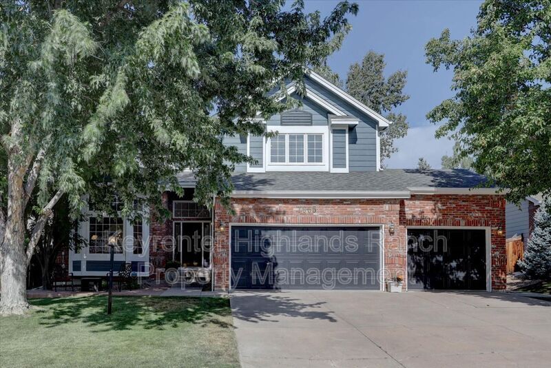 7655 S Platteview Dr in Littleton, CO - Building Photo