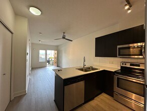 20460 Douglas Cres in Langley, BC - Building Photo - Building Photo
