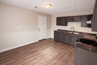 3414 Brewer Dr in Indianapolis, IN - Building Photo - Building Photo