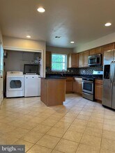 5823 Riverside Dr in Woodbridge, VA - Building Photo - Building Photo