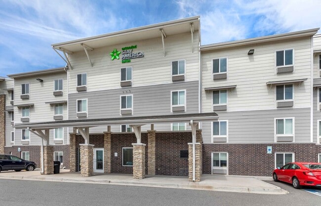 Furnished Studio-Denver - Centennial
