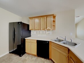 19459 E 50th Dr in Denver, CO - Building Photo - Building Photo
