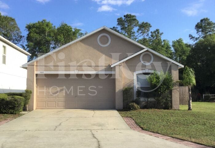 100 Gleason Cove in Sanford, FL - Building Photo