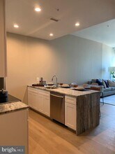 2130 Arch St in Philadelphia, PA - Building Photo - Building Photo