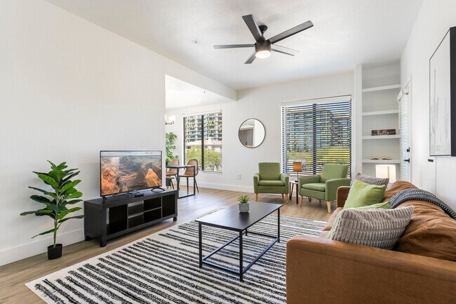 15608 N 71st St in Scottsdale, AZ - Building Photo - Building Photo