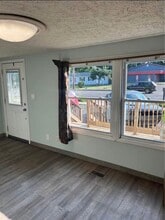 6849 N Aurelius Rd in Lansing, MI - Building Photo - Building Photo