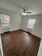Hollywood Court Apartments in Reading, PA - Building Photo - Building Photo