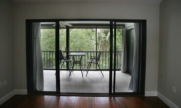 1636 Brookhouse Dr in Sarasota, FL - Building Photo - Building Photo