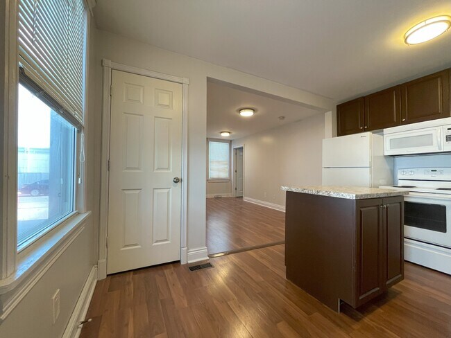 112 Orange St in Cobourg, ON - Building Photo - Building Photo