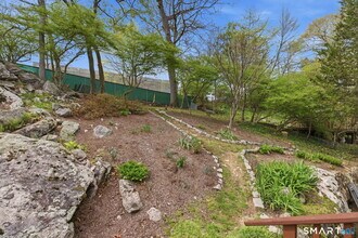 53 Dagmar Rd in Stamford, CT - Building Photo - Building Photo