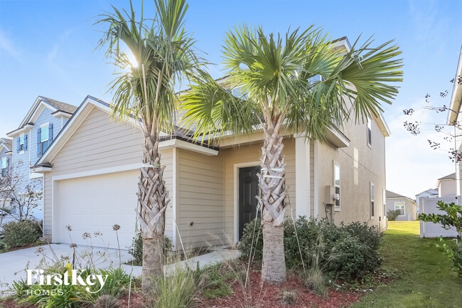 8315 Cape Fox Dr in Jacksonville, FL - Building Photo - Building Photo