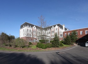 Addison Place at Glastonbury in Glastonbury, CT - Building Photo