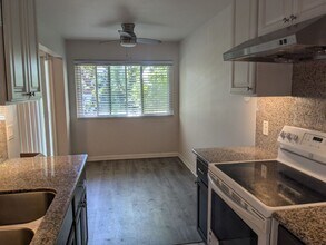 3750 Harrison St in Oakland, CA - Building Photo - Building Photo