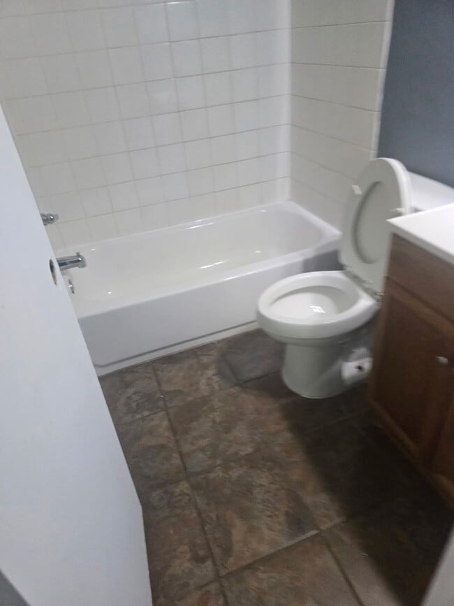 property at 2252 Barraud Ave