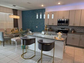 570 Feltrim Manor Rd in Haines City, FL - Building Photo - Building Photo