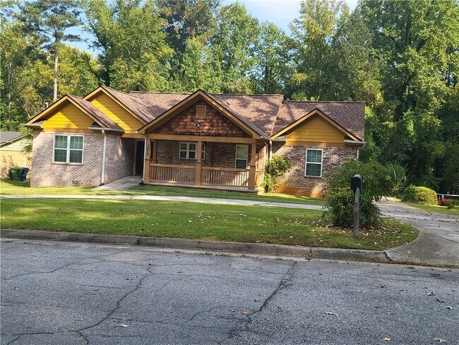 property at 3873 King Edward Trail SW