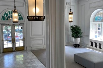 3426 16th St NW, Unit 308 in Washington, DC - Building Photo - Building Photo