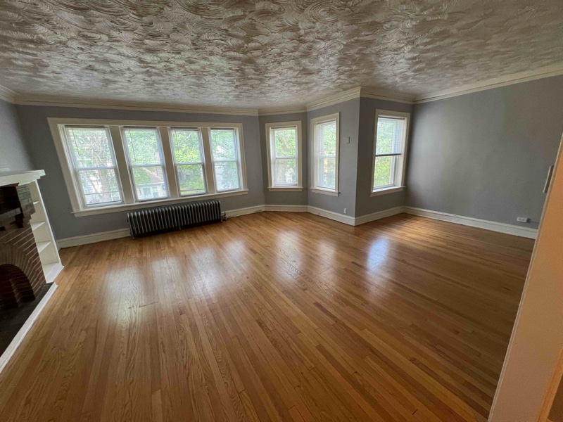 7931 S Manistee Ave, Unit 2N in Chicago, IL - Building Photo