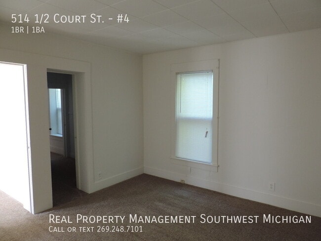 514 Court St in St. Joseph, MI - Building Photo - Building Photo