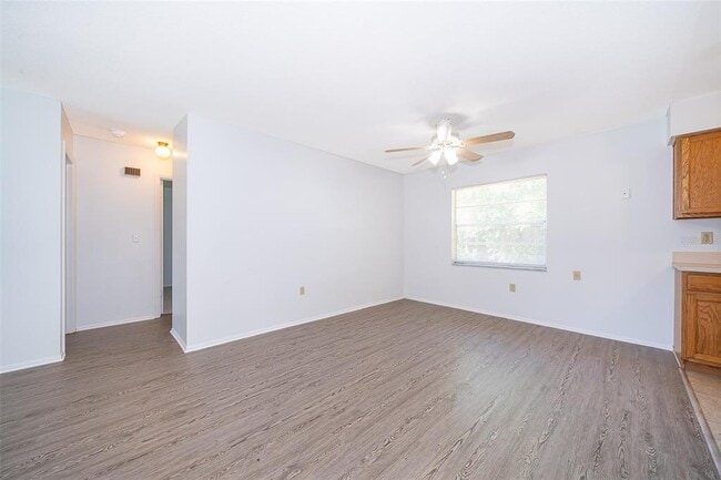 828 Ballard St in Altamonte Springs, FL - Building Photo - Building Photo