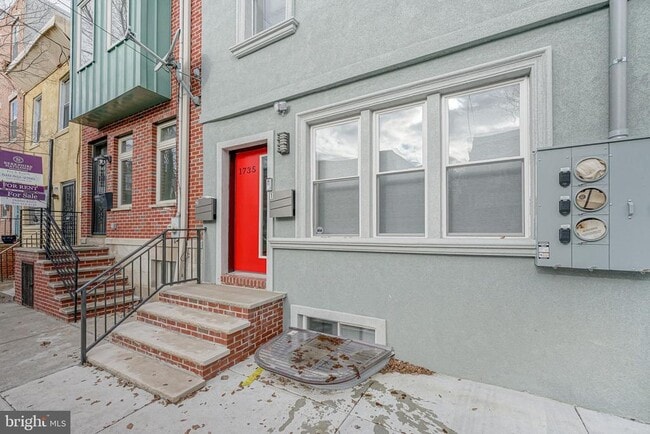 property at 1735 Federal St