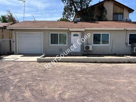 411 S 1st Ave in Barstow, CA - Building Photo