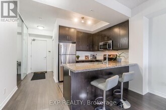 15-715 James Finlay Way in Toronto, ON - Building Photo - Building Photo