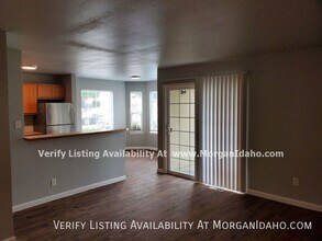 10096 W Garverdale Ln in Boise, ID - Building Photo - Building Photo