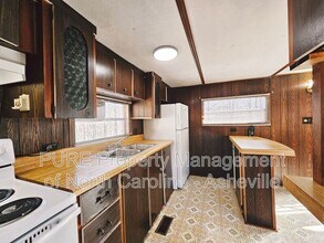 59 Magic Dr in Old Fort, NC - Building Photo - Building Photo