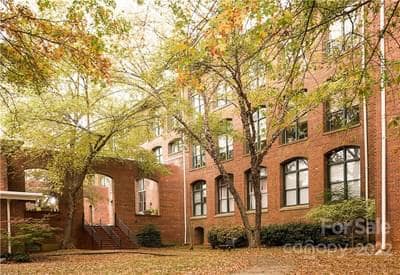 property at 201 S Hoskins Rd