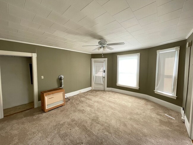 property at 601 Hevey St