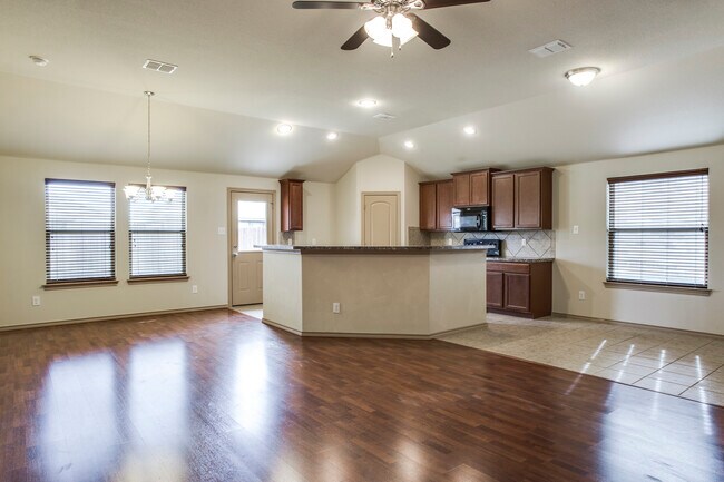 409 Millbrook Ln in Crowley, TX - Building Photo - Building Photo