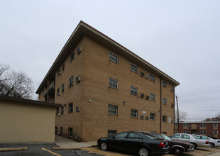 4206 Knox Rd in College Park, MD - Building Photo - Building Photo