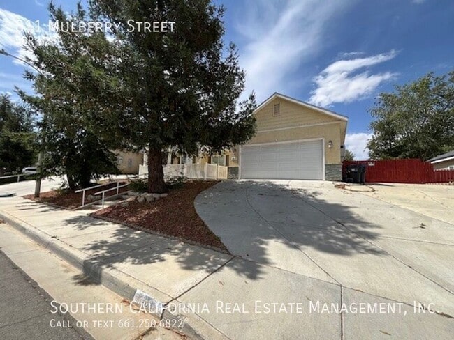 811 Mulberry St in Tehachapi, CA - Building Photo - Building Photo