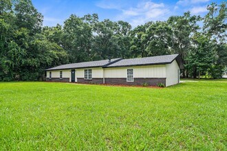 5400 NW 62nd Pl in Ocala, FL - Building Photo - Building Photo