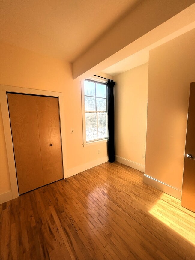 17 Ivaloo St, Unit 9