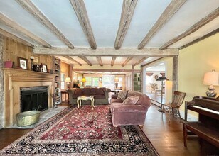 301 Haviland Rd, Unit 10-1176 in Stamford, CT - Building Photo - Building Photo